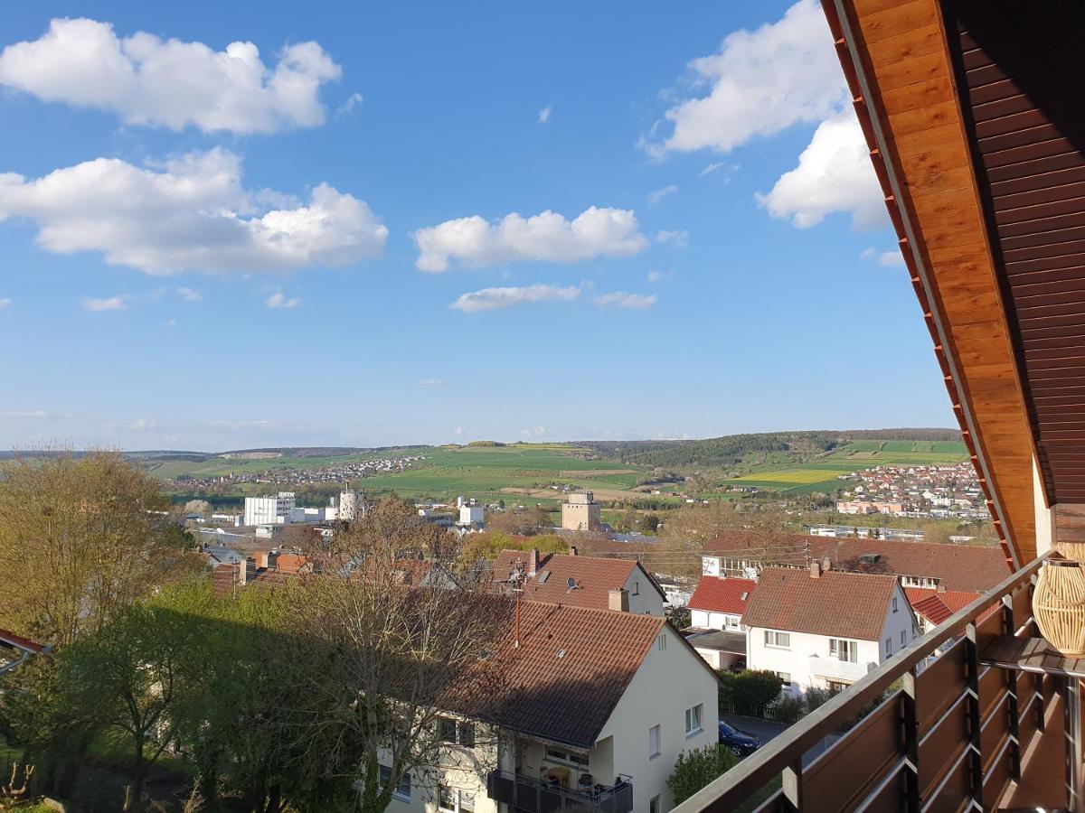 Wohnung Mit Ausblick In Tauberbischofsheim Exteriör bild